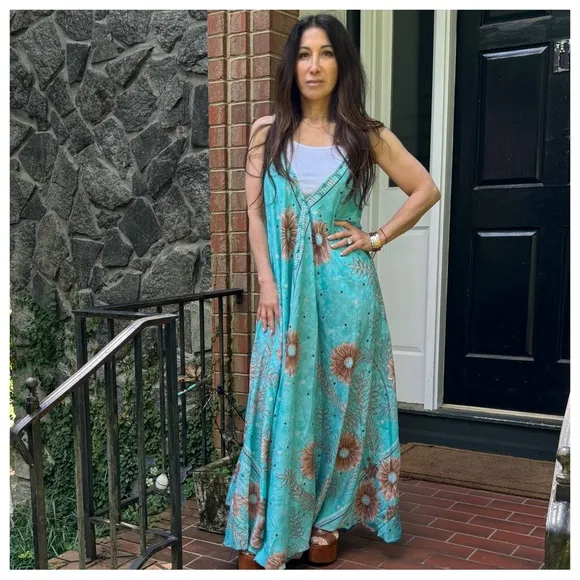 03 Beautiful Silk Blend One of a Kind Sleeveless Maxi Dress