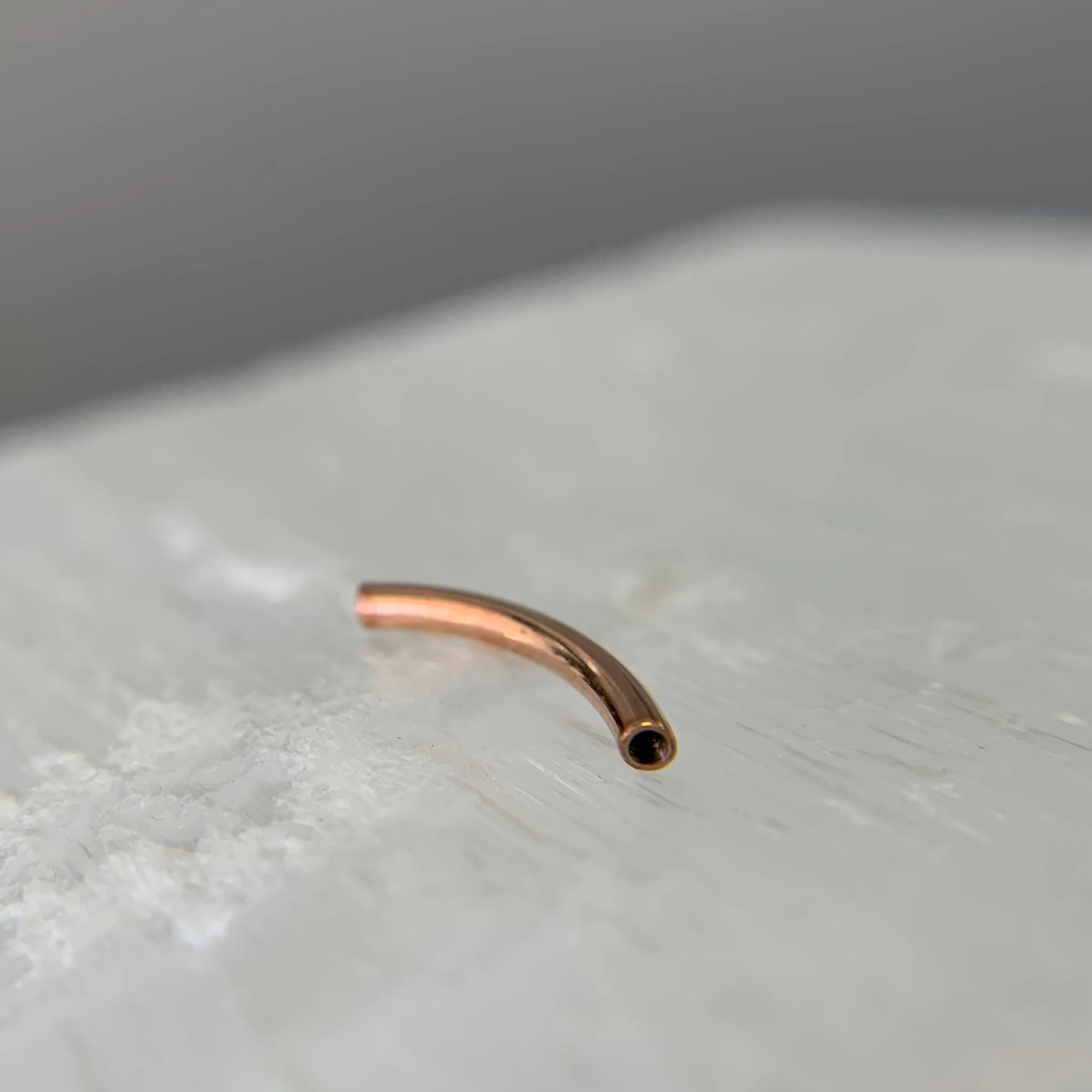 14k Gold Curved Barbell Shaft