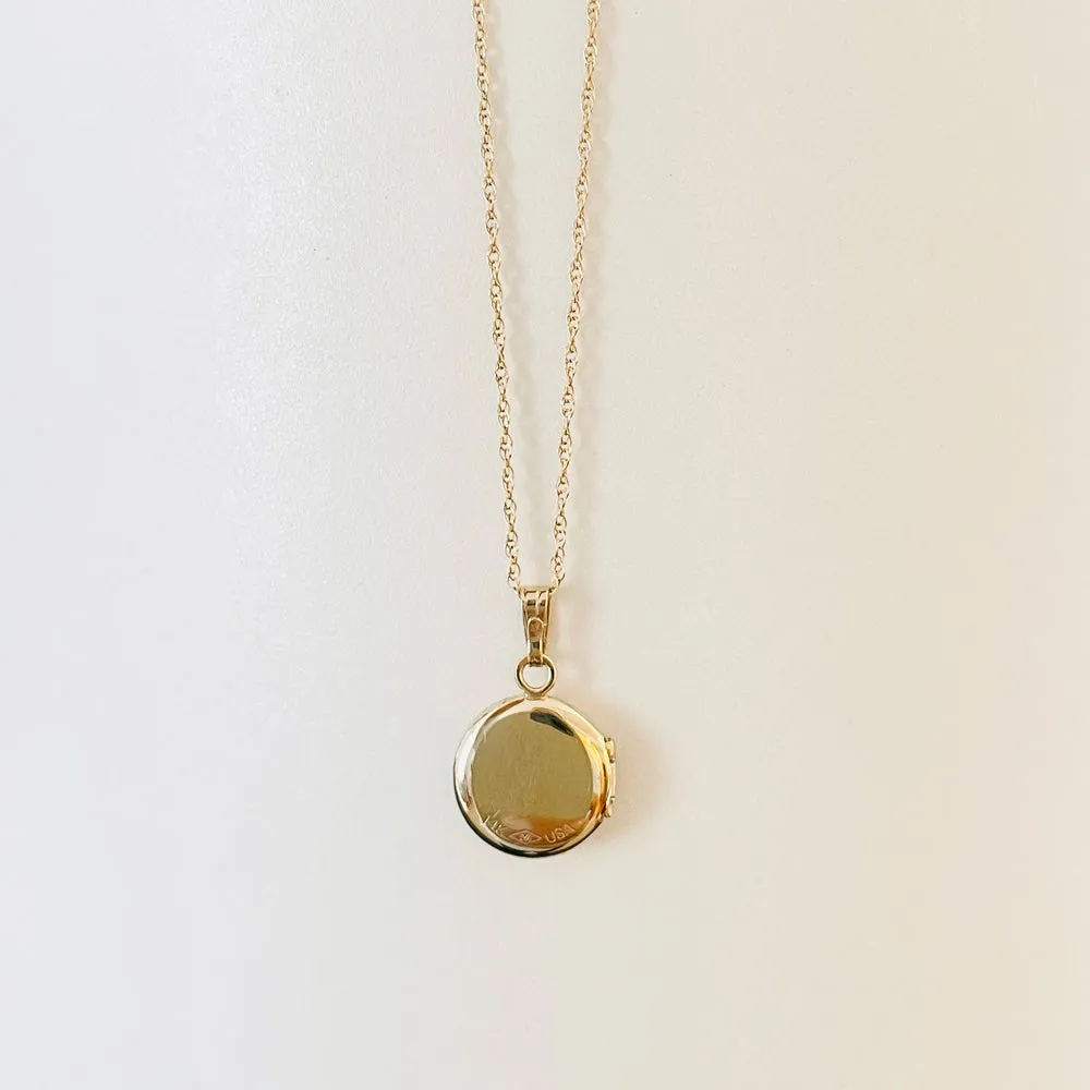 14k Yellow Gold Petite Silhouette Locket Necklace