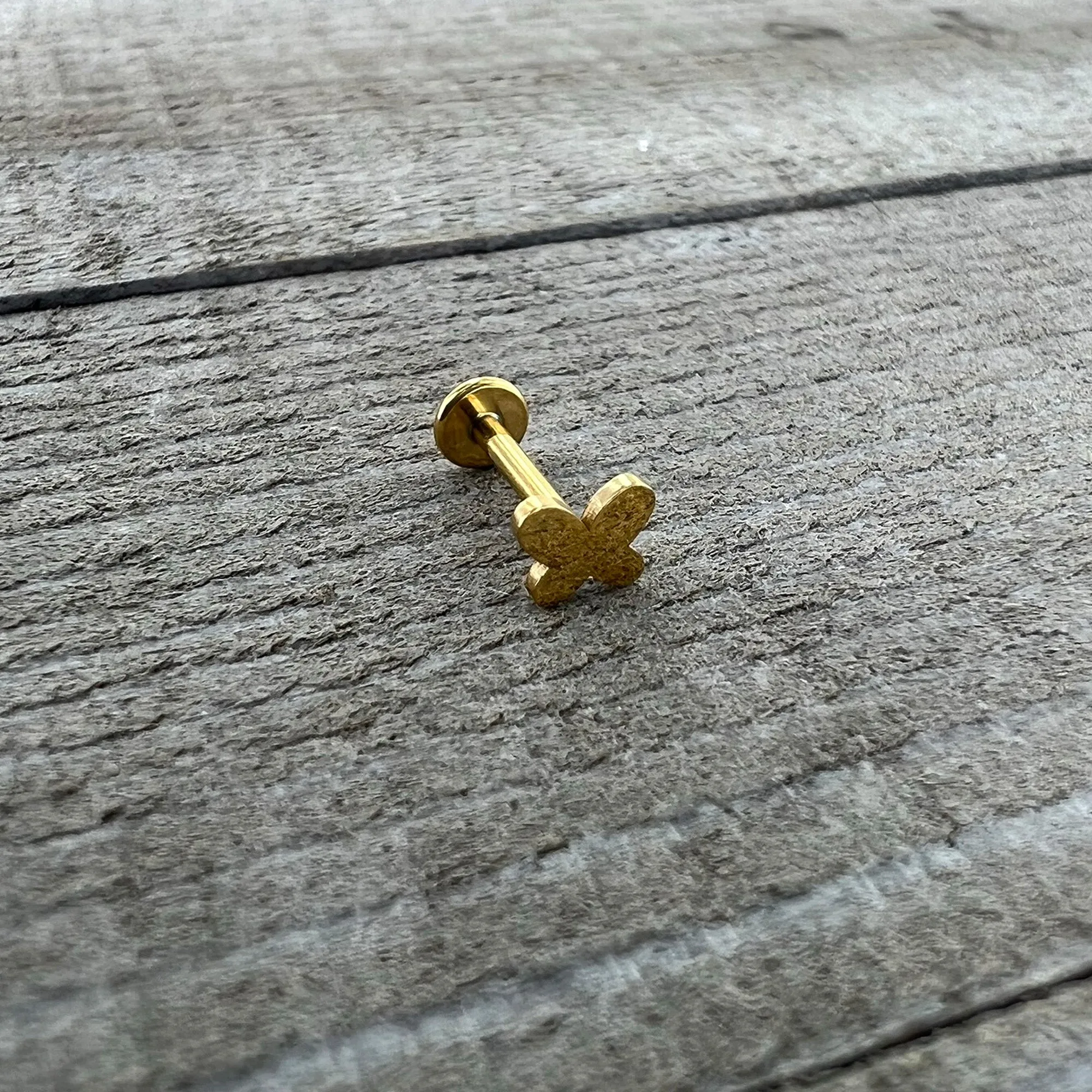 16 Gauge 5/16 Gold Tone Simple Butterfly Internal Thread Labret Tragus