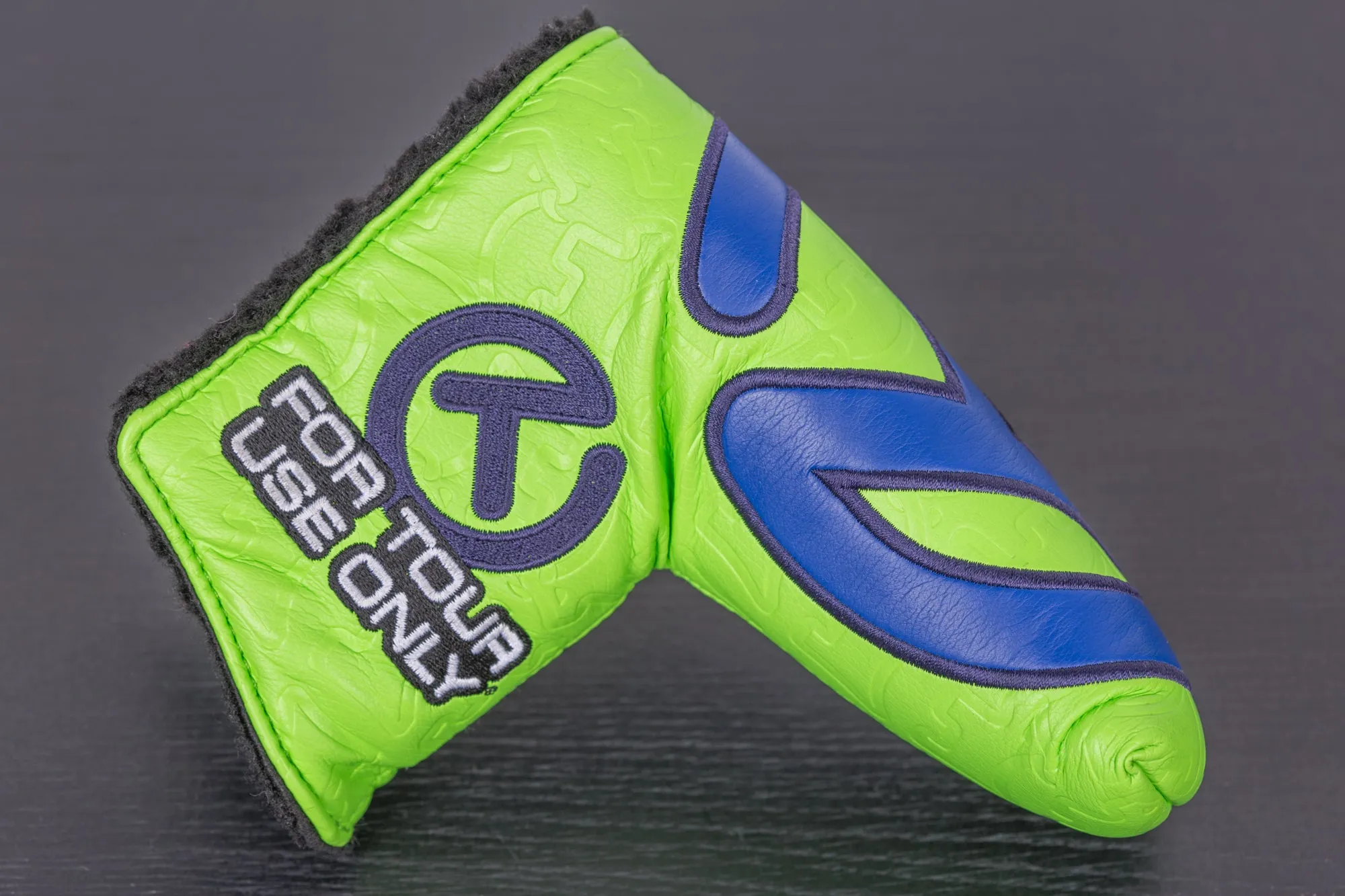 2020 Tour Bulldog Circle-T