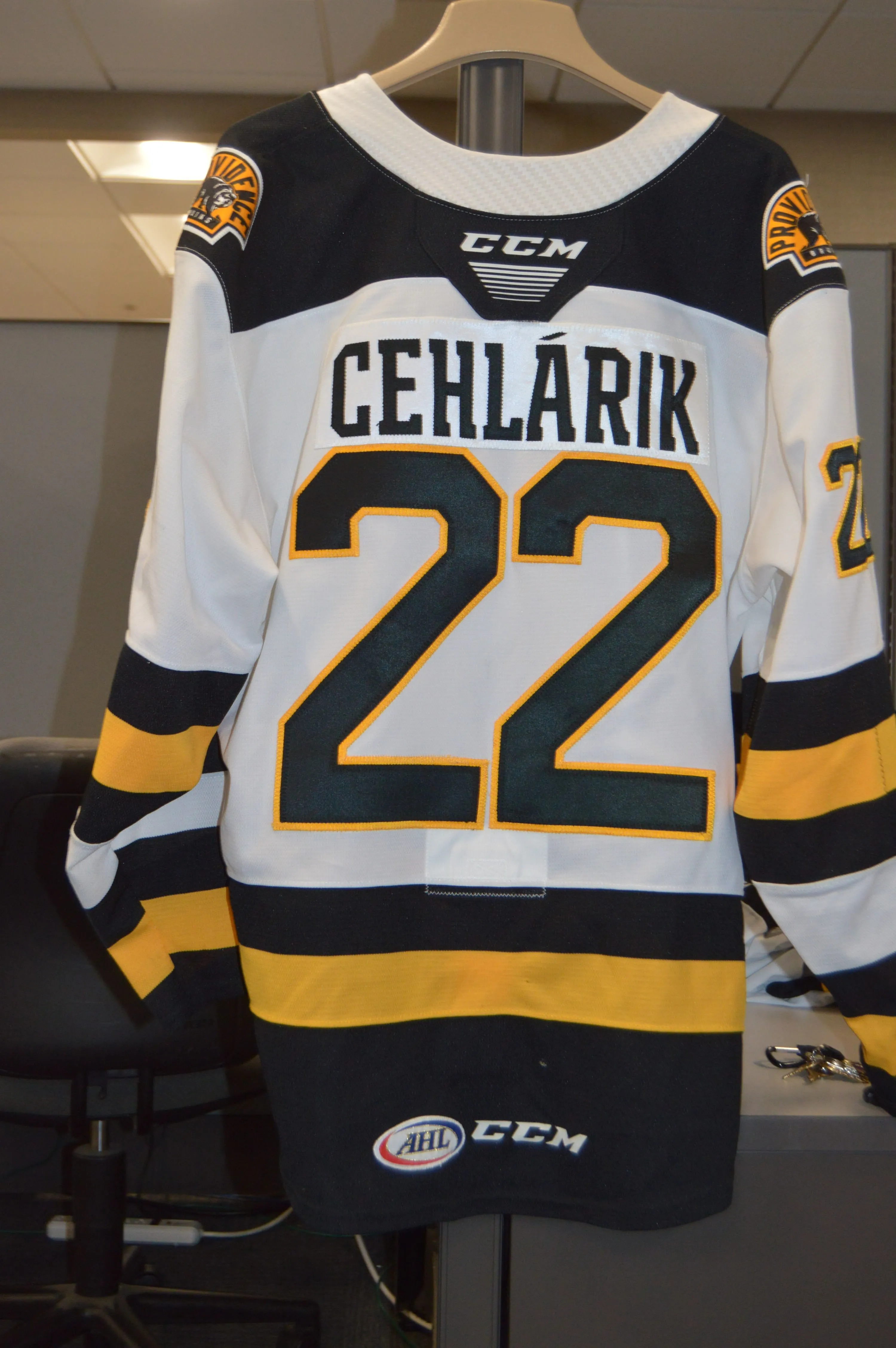 #22 Peter Cehlarik 2019-20 Game Worn White Jersey