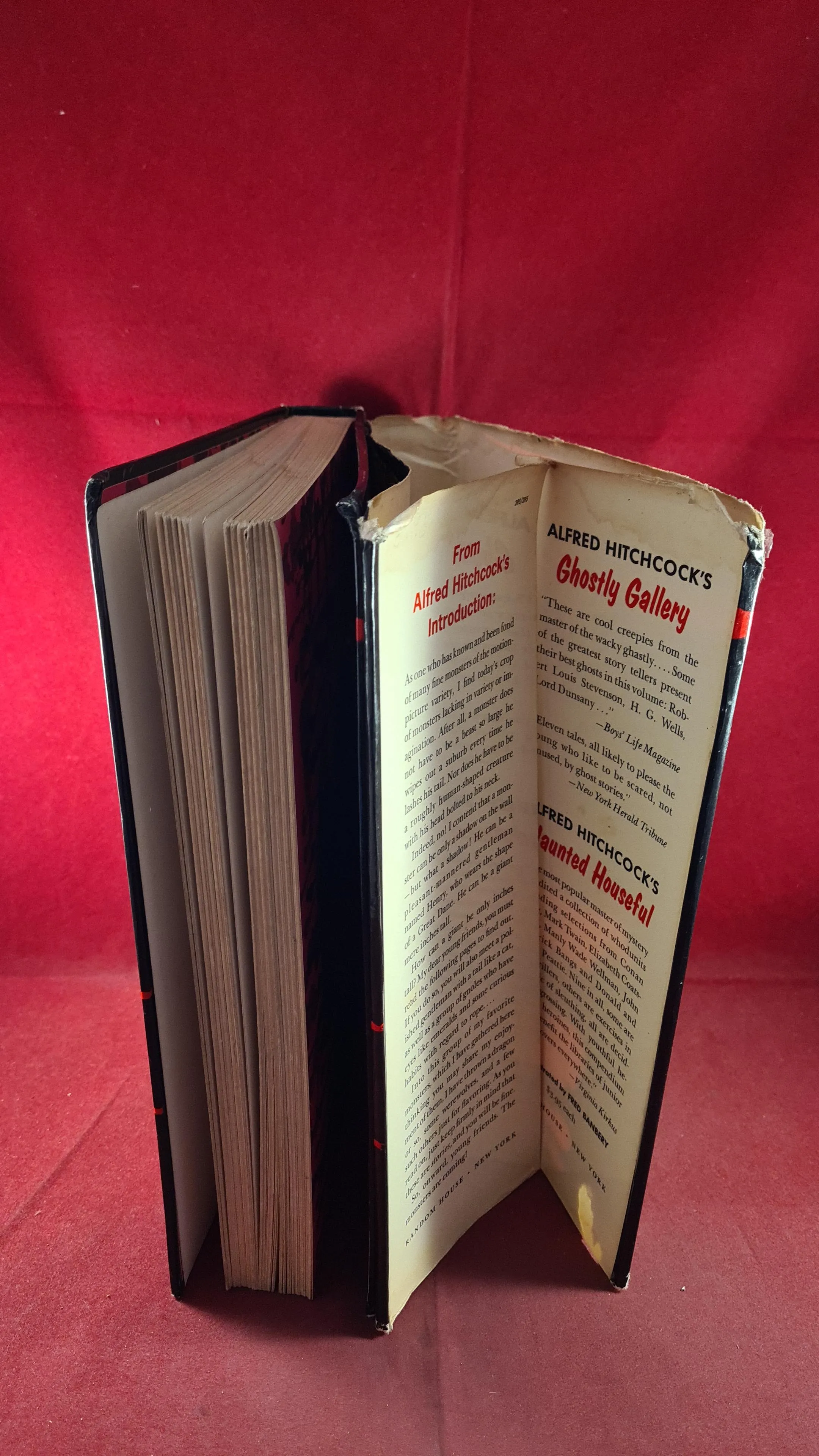 Alfred Hitchcock's Monster Museum, Random House, 1965, First Edition