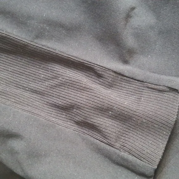 Athleta Brooklyn bermuda never worn