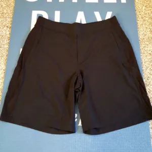 Athleta Brooklyn bermuda never worn