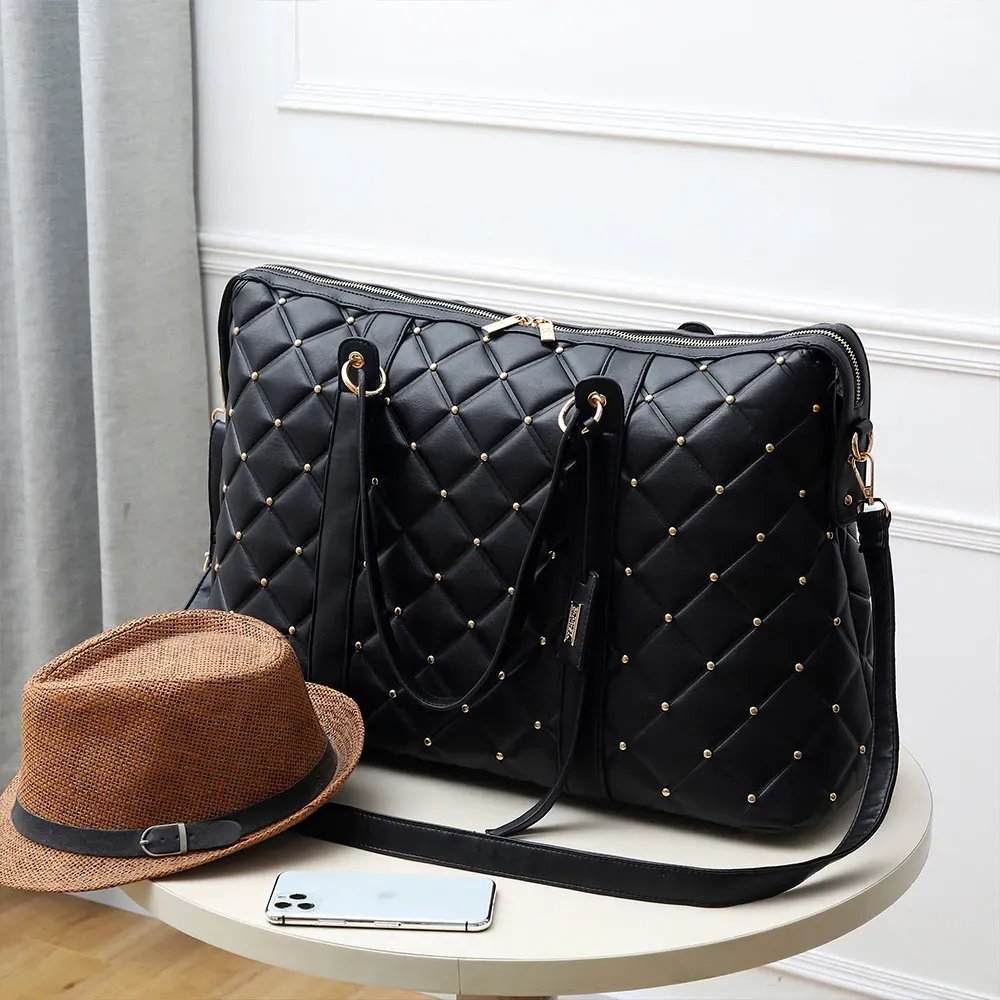 Badgley Mischka Travel Tote Weekender Bag
