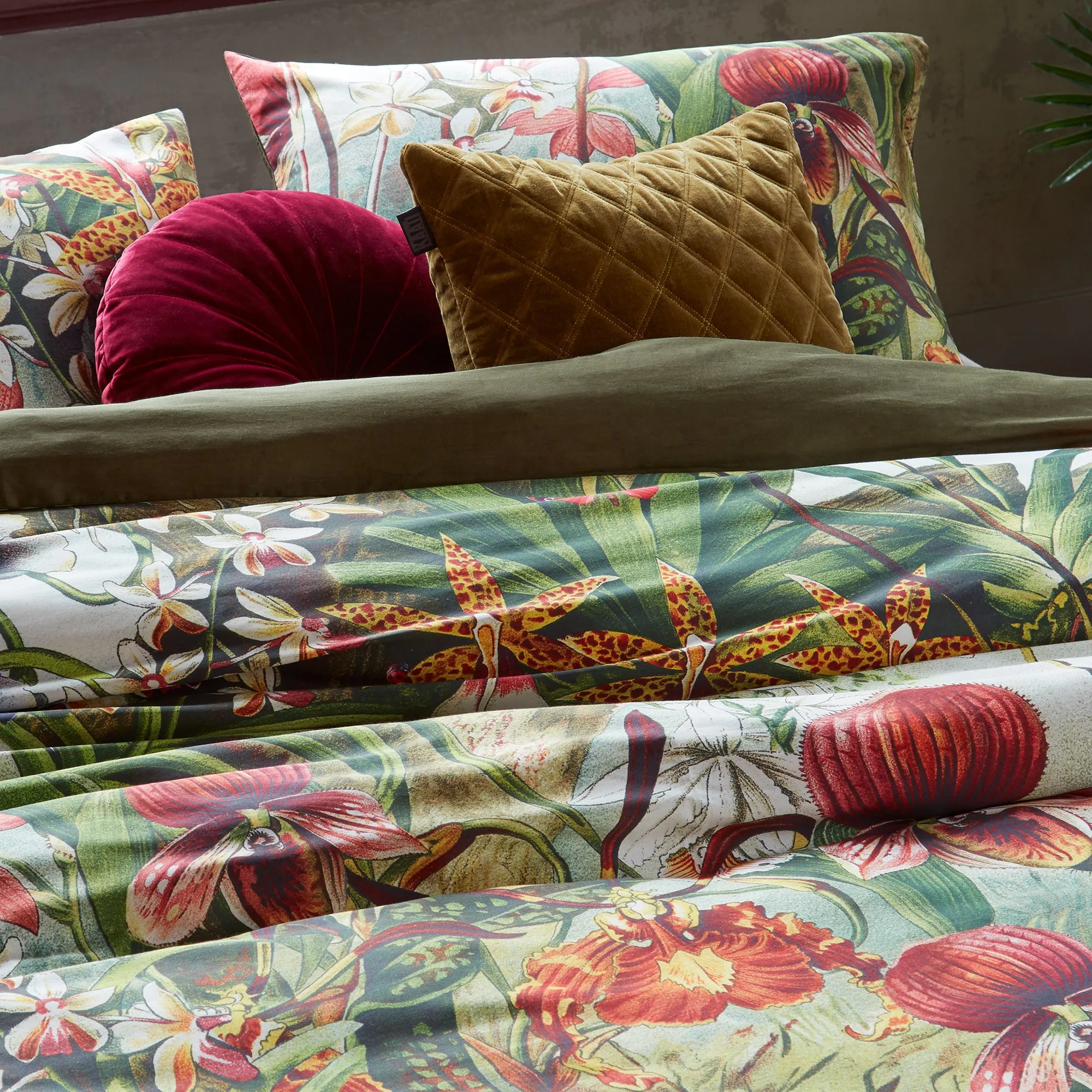 Bedding House Sweet September Sateen Quilt Cover Set