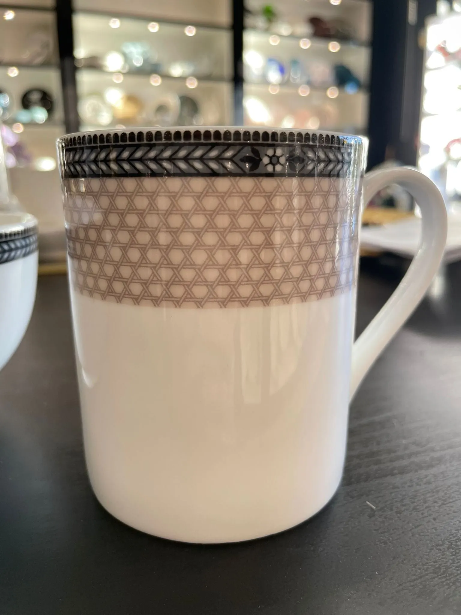 Black and brown 16 piece set