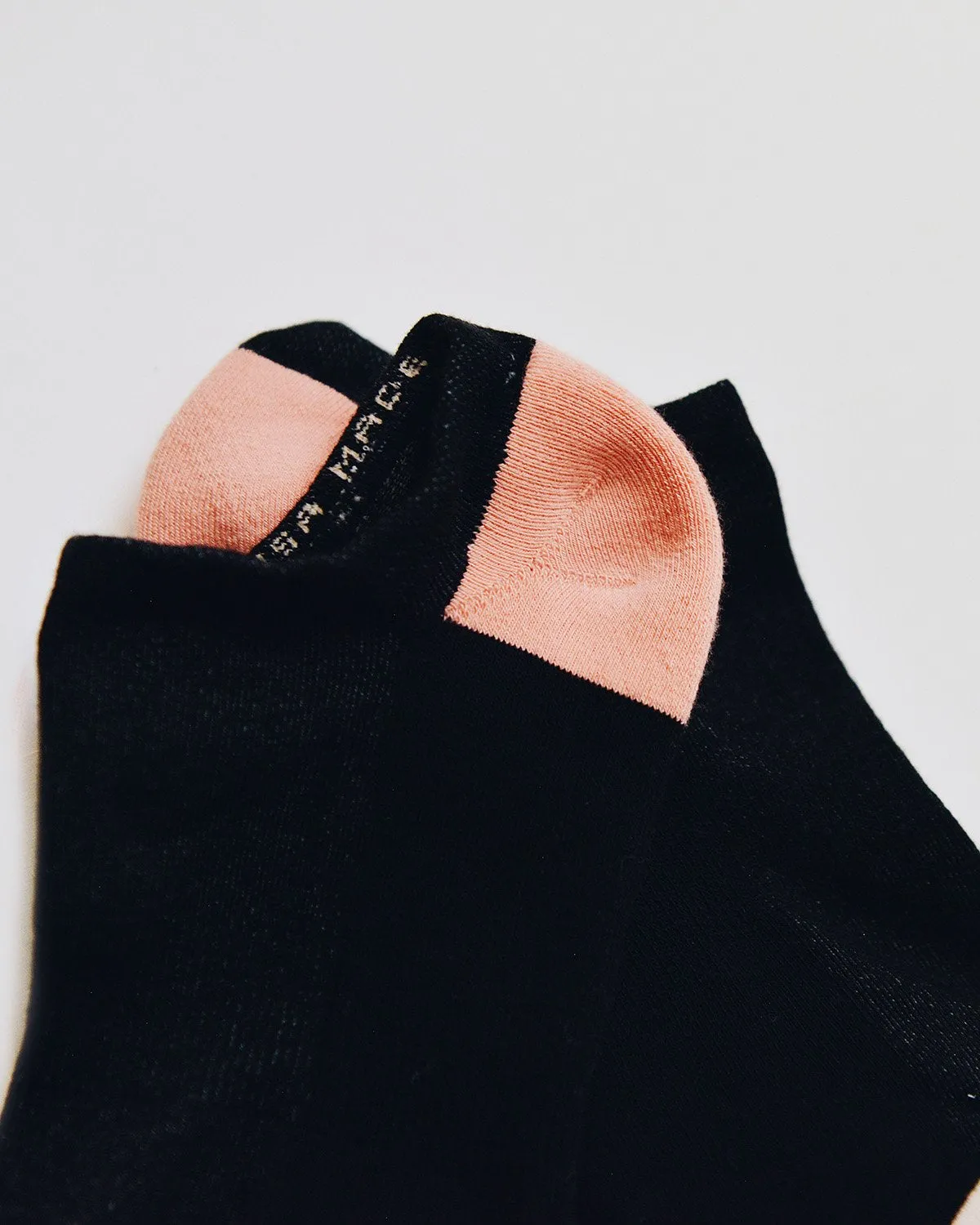 Bold Peach Contrast Anklet