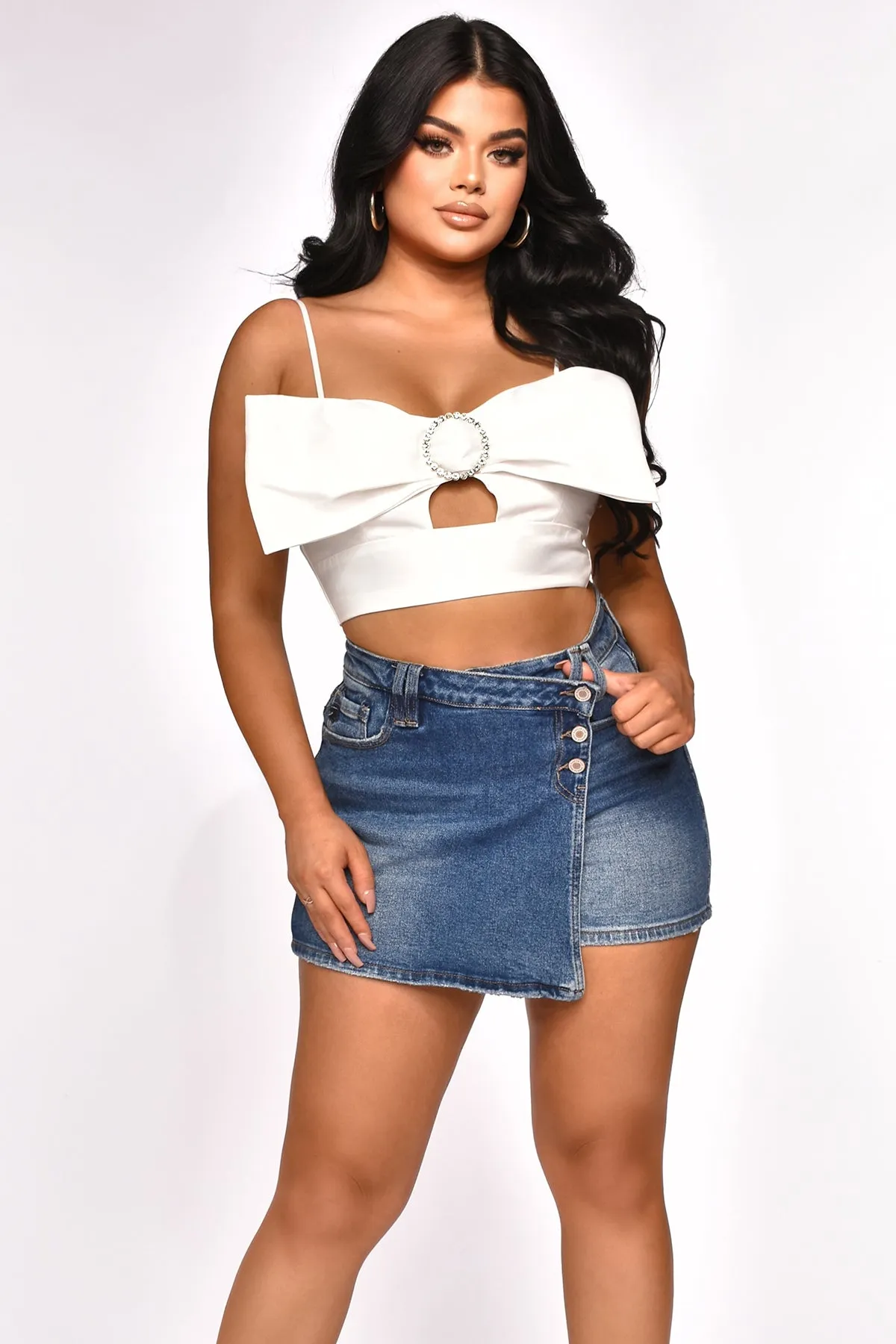 BOW DOWN CROP TOP