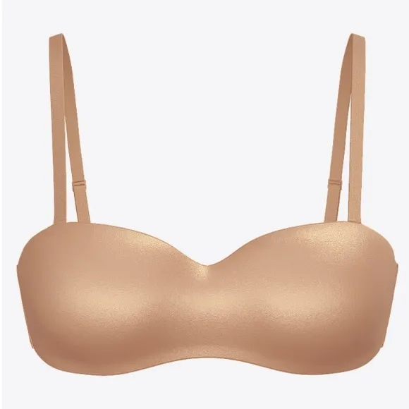 Brand NEW NWT Never Worn Victoria’s Secret Strapless Bra - Beige