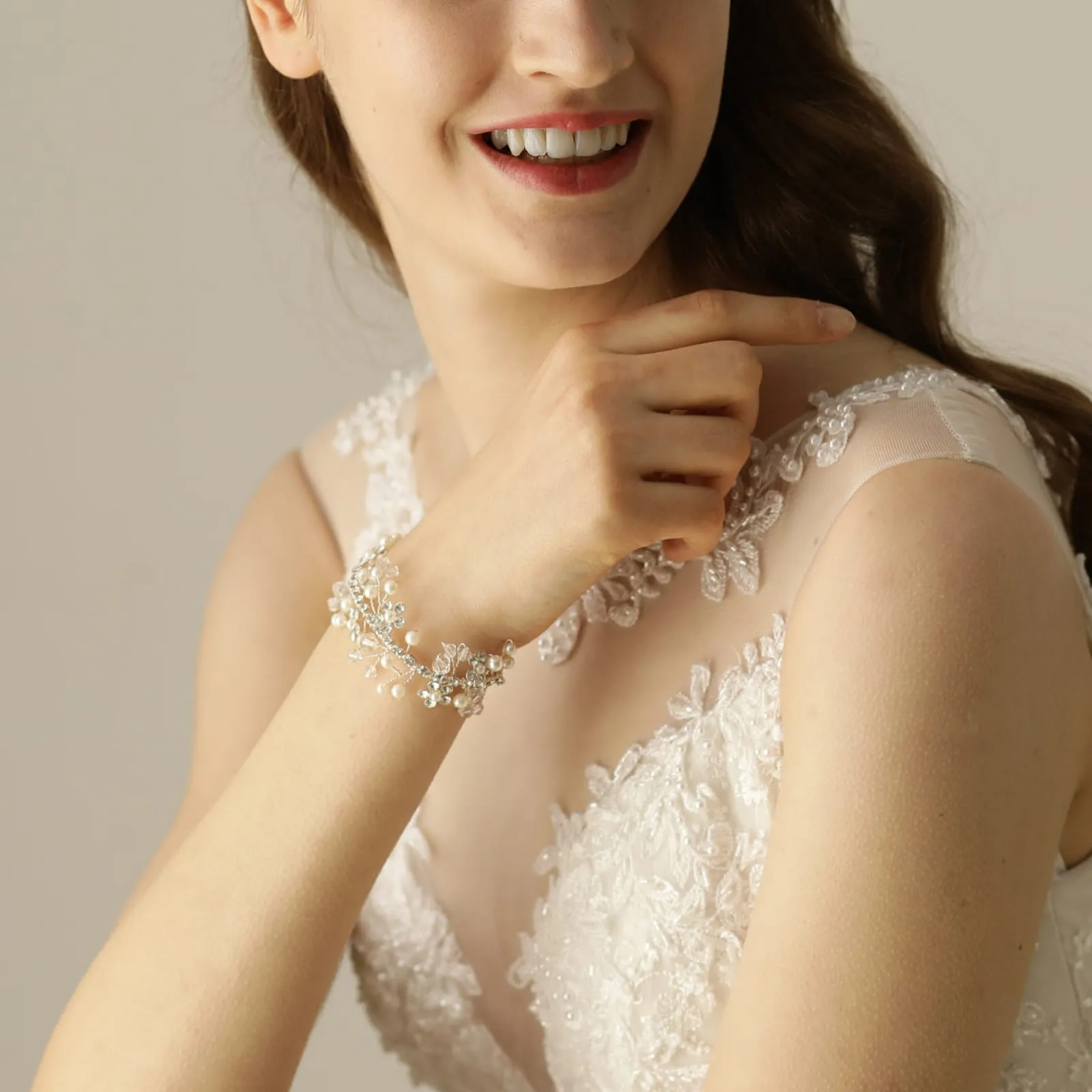 Bridal Pearl Flower Bracelet Trendy Crystal Vintage Silver Gold Simple Bridesmaid Wedding
