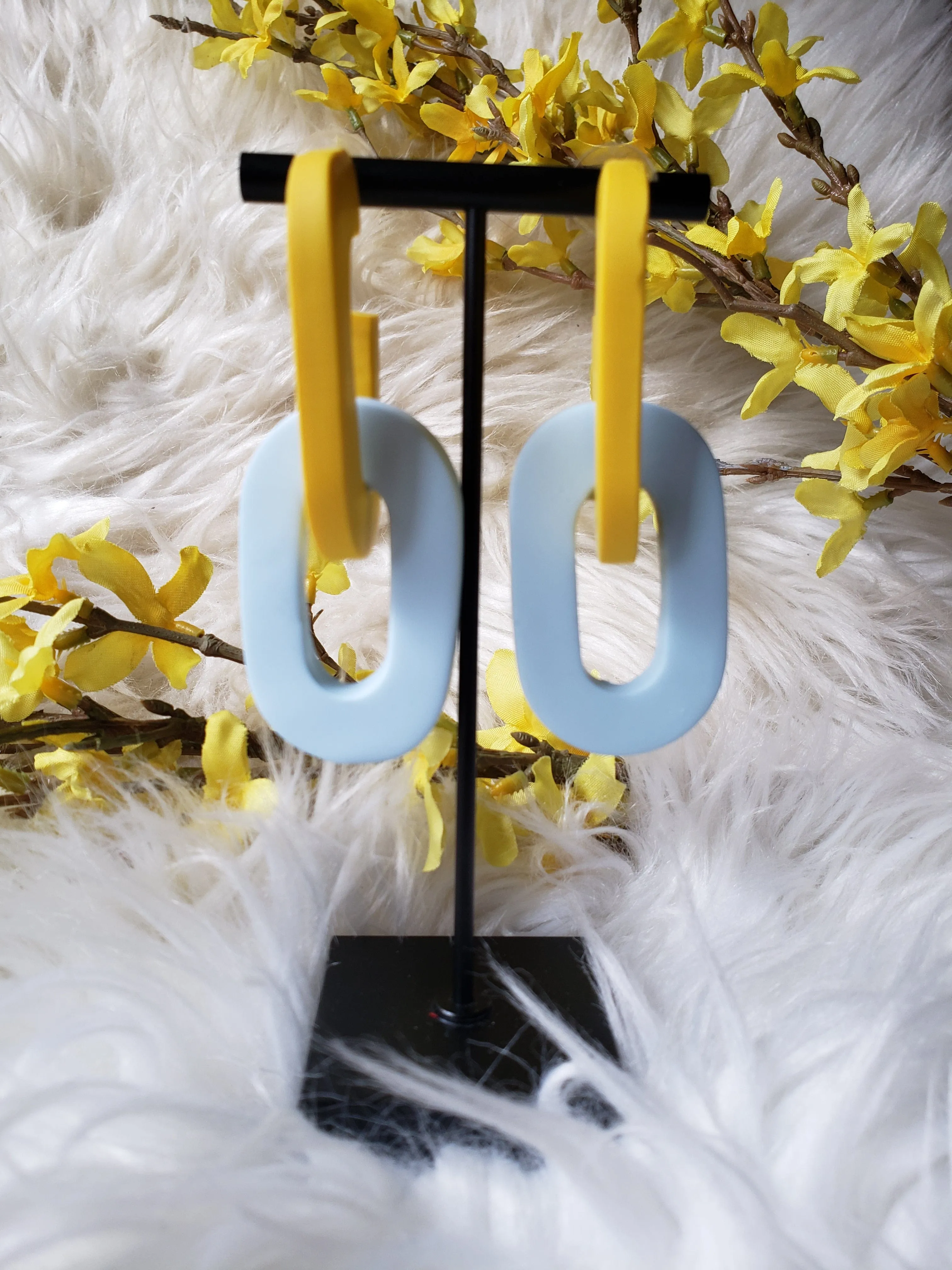 Bright Links Earrings