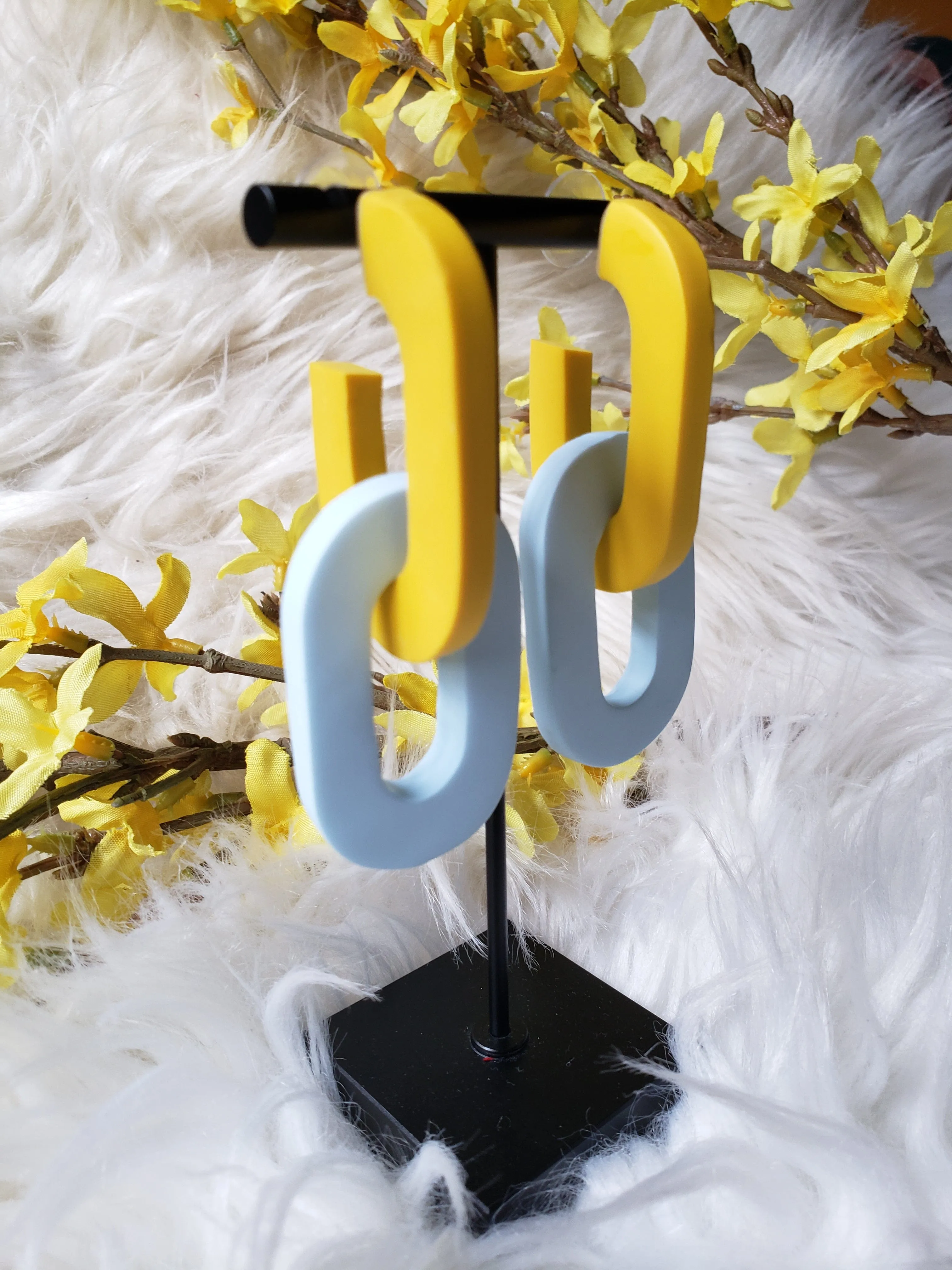 Bright Links Earrings
