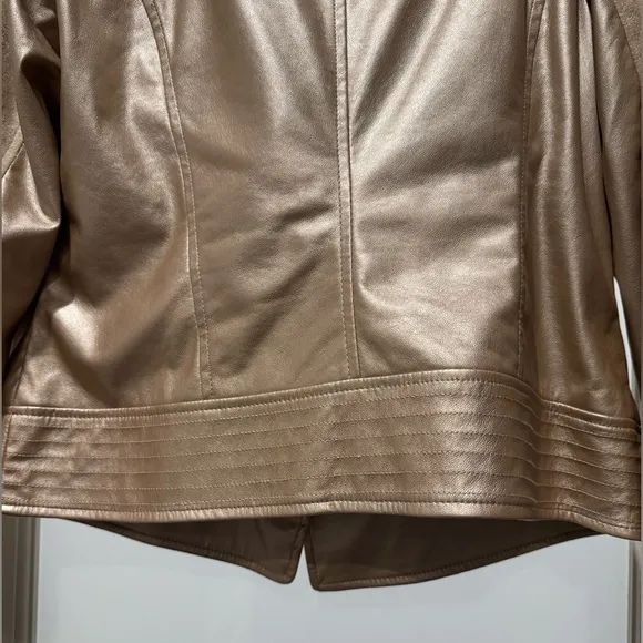 CHICO’S Metallic Asymmetrical Moto Jacket Size 1/8/M Soft Stylish Edgy