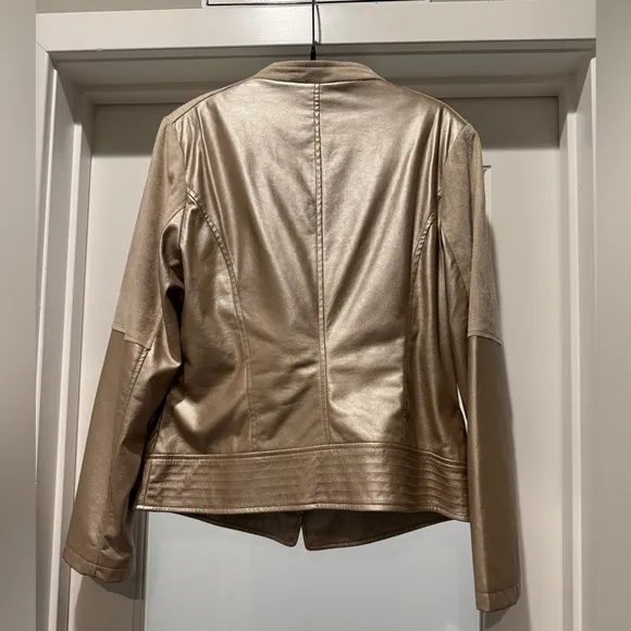CHICO’S Metallic Asymmetrical Moto Jacket Size 1/8/M Soft Stylish Edgy