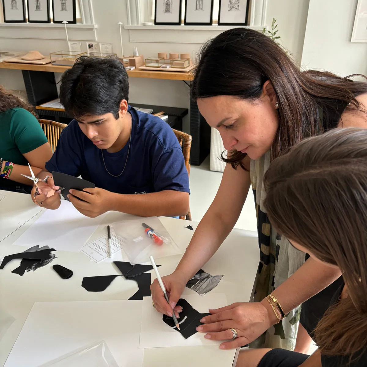 Custom Silhouette Portrait Workshop - April 26