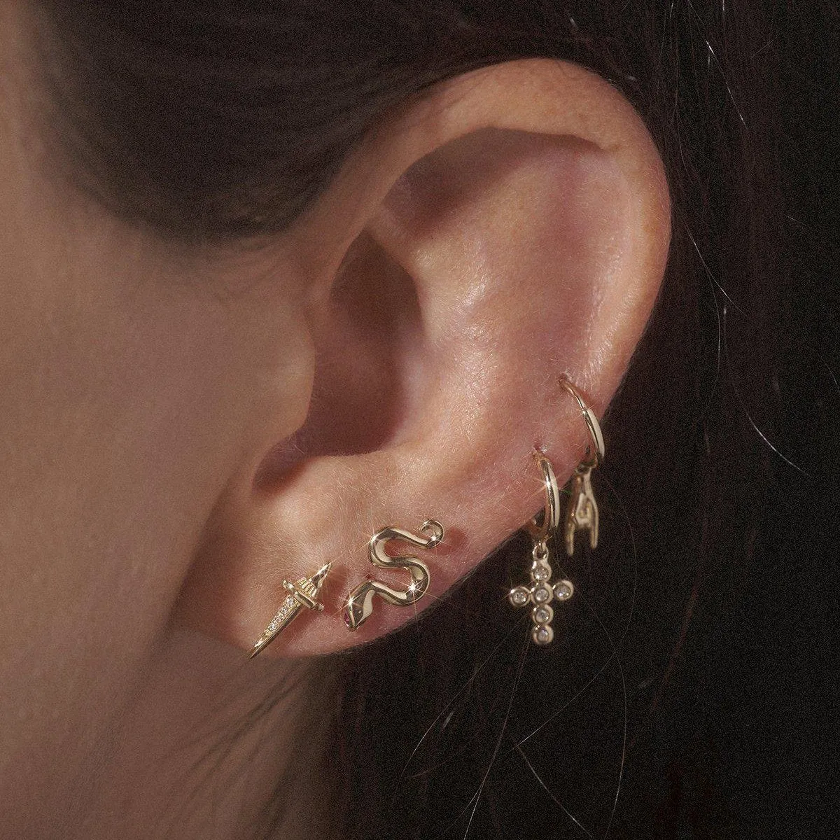 Dagger Pave Stud