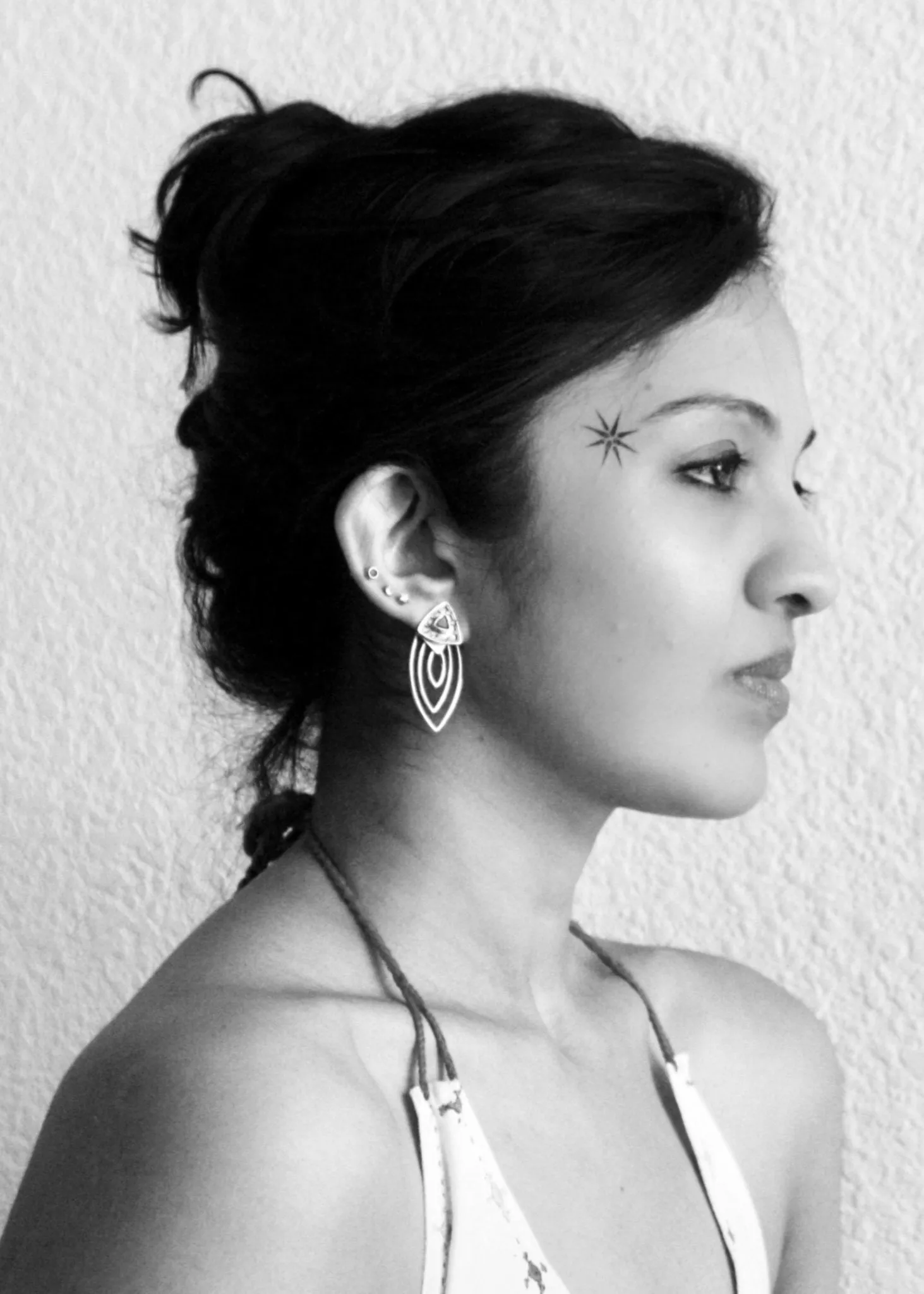 Detachable, gold-plated earrings that can be worn 2 ways