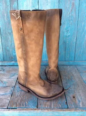 Distressed Vintage like Zip Campus Boot