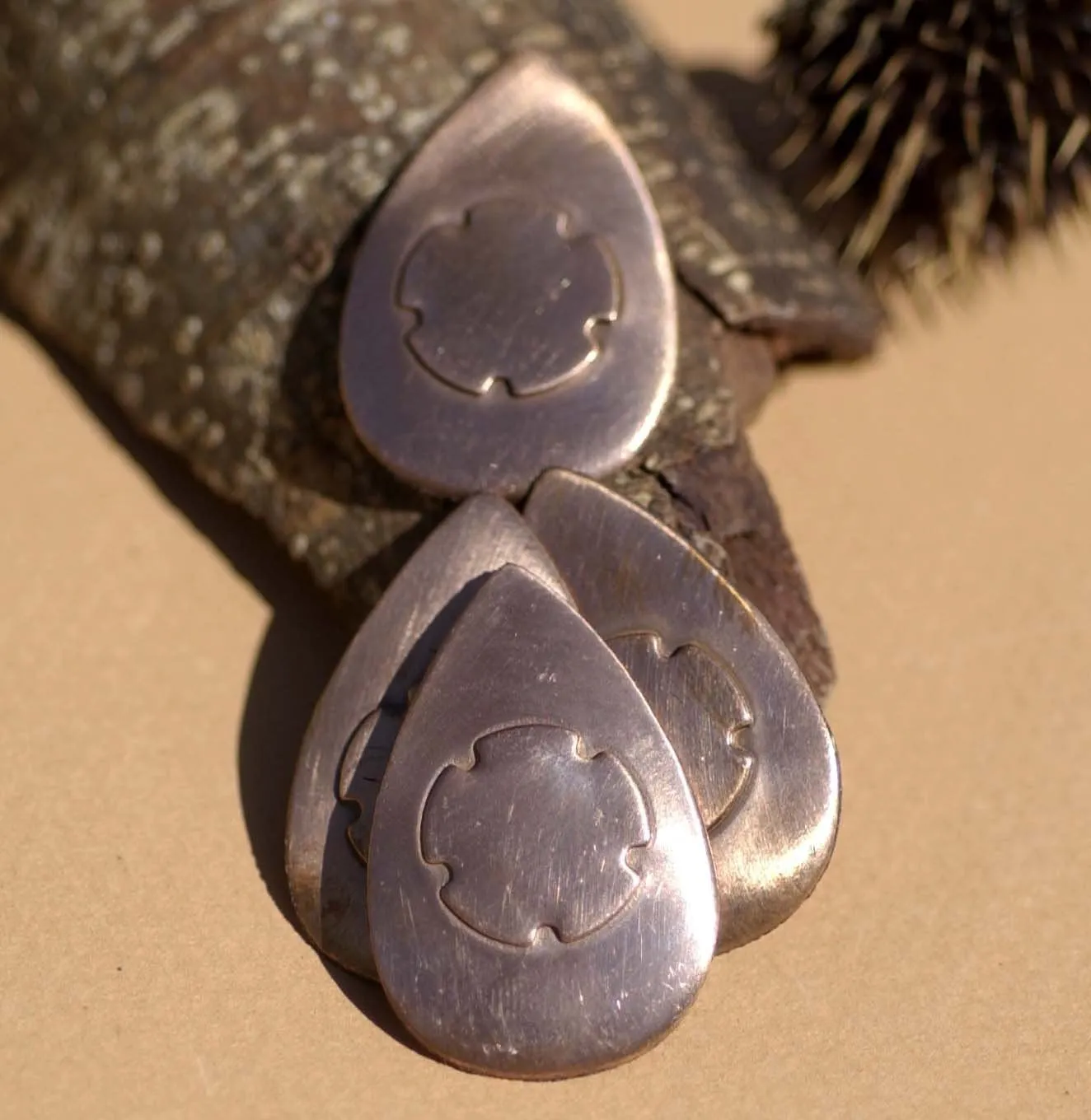 Embossed Teardrop for Blanks Enameling Stamping Texturing Variety Metals