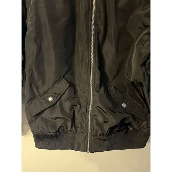 H&amp;M Divided Women's Black Padded Oversized Bomber Jacket XS NWT