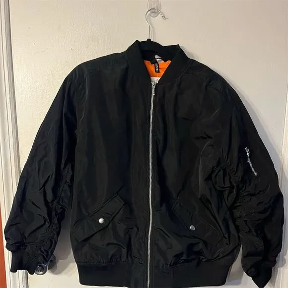 H&amp;M Divided Women's Black Padded Oversized Bomber Jacket XS NWT