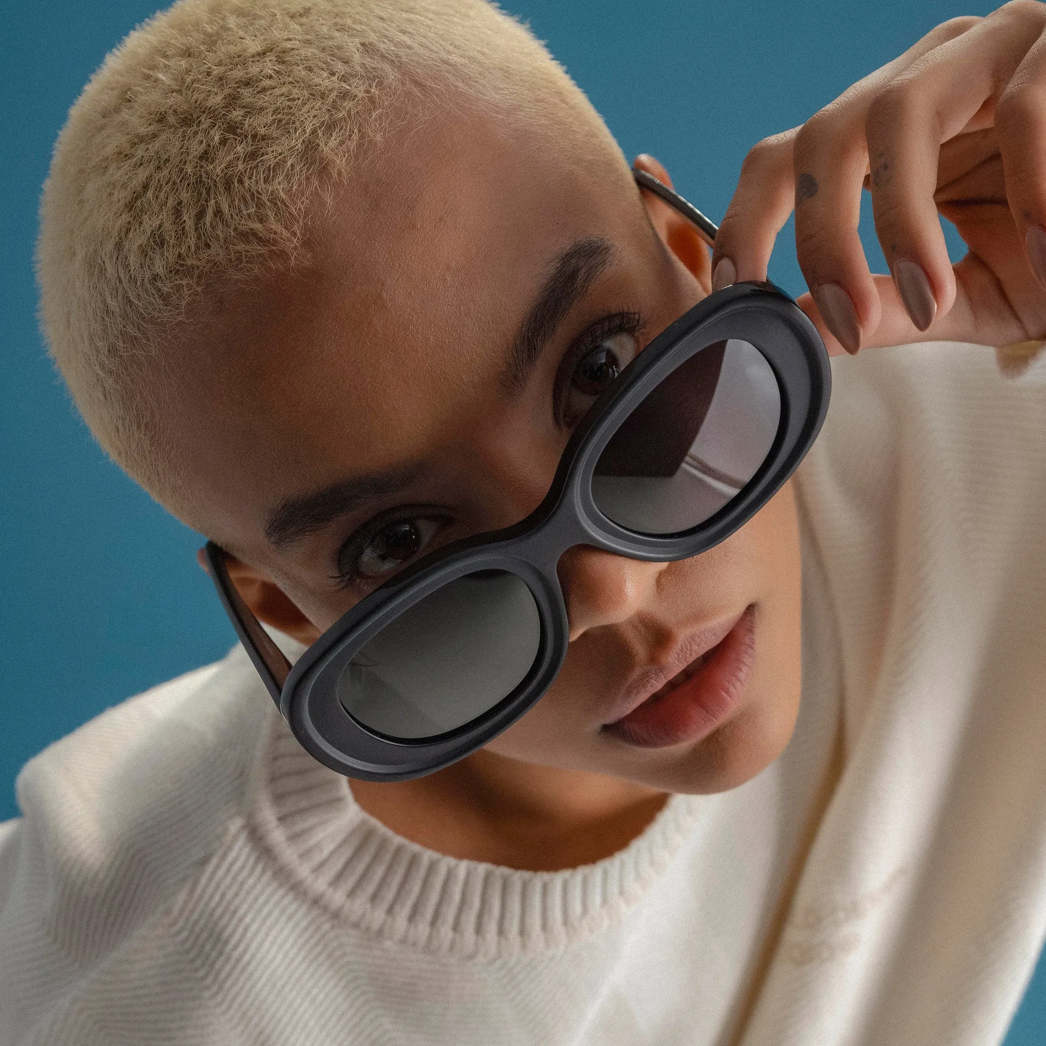 Iris Sunglasses - Black