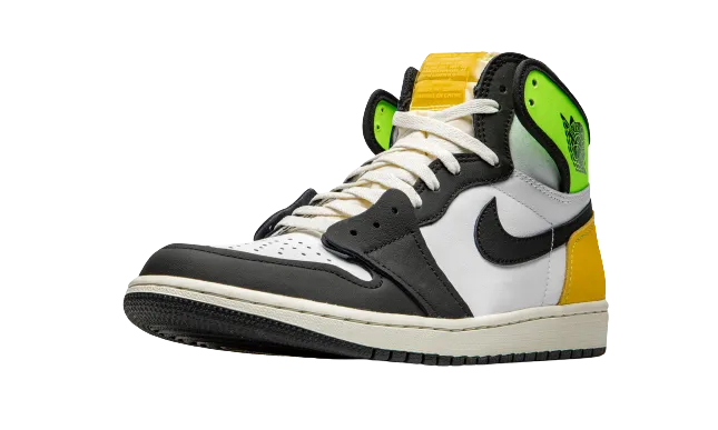 Jordan 1 Retro High "Volt Gold" (Worn)