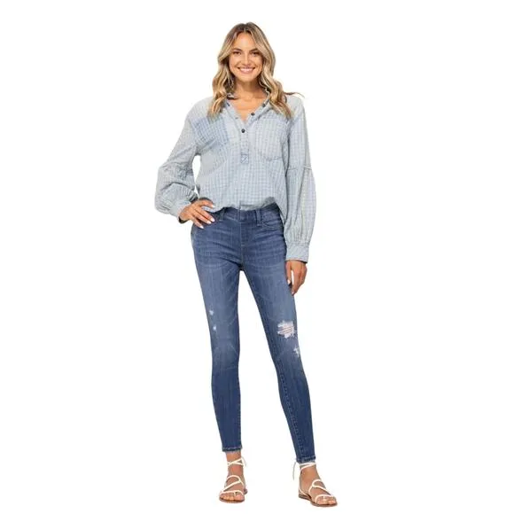 Judy Blue Destroyed Pull-On Jeggings - Size 13/31