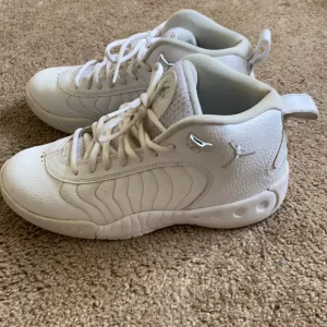 Jumpman jordan’s,worn,can use a little whitening,