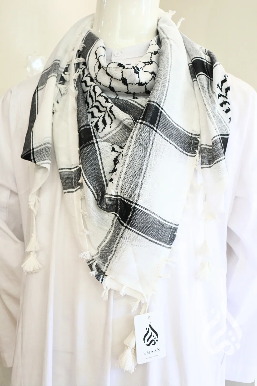 Kufiyeh Scarf (Traditional Colours)