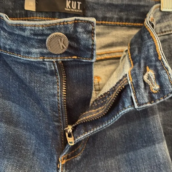 Kut from the Kloth - toothpick skinny women’s jean. Size 16
