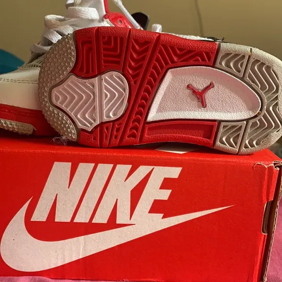 Lightly worn Jordan 4s