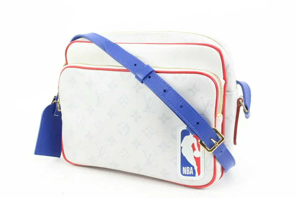 Louis Vuitton LV x NBA White Monogram Antartica Nile Messenger Bag 93lz425s