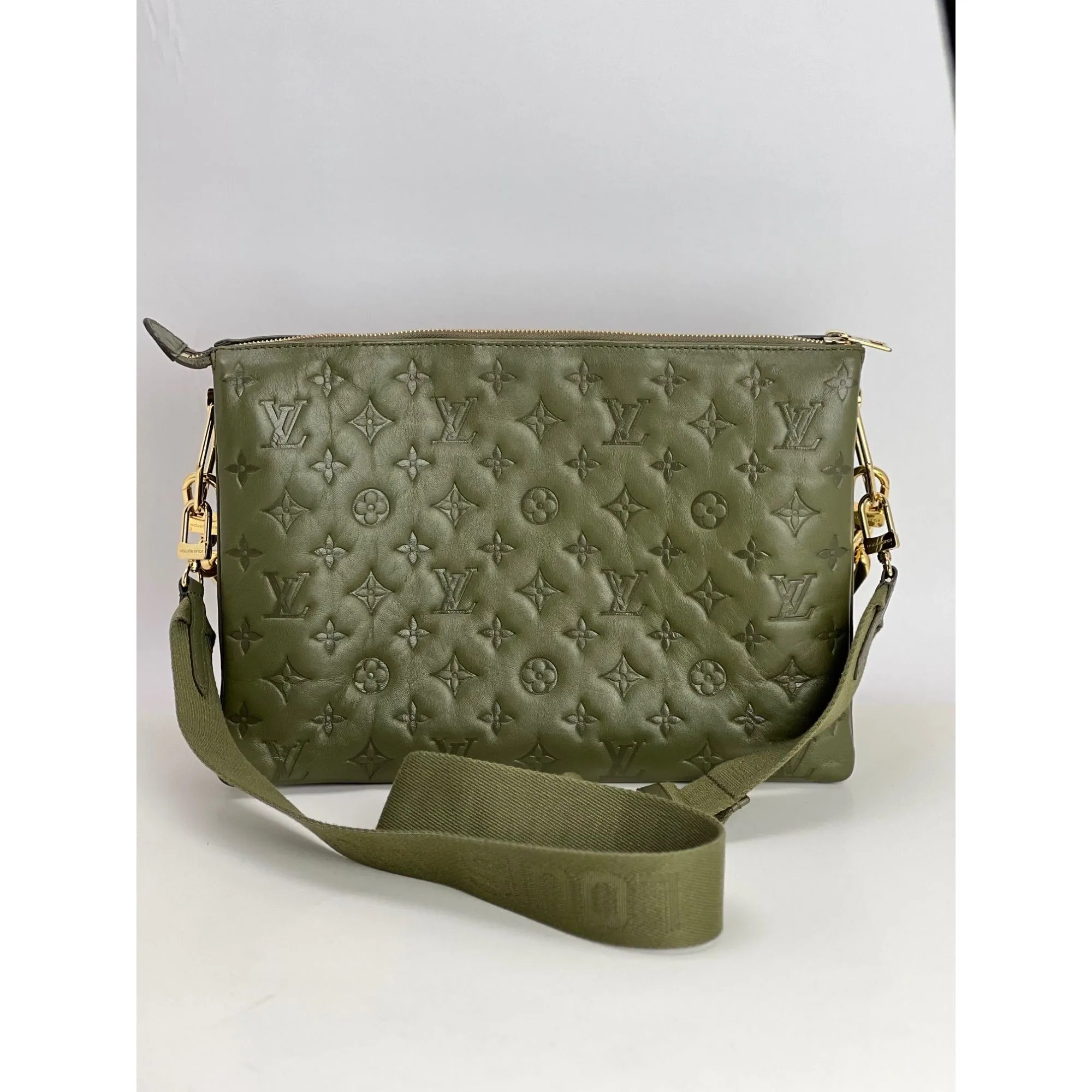 LOUIS VUITTON Coussin MM Khaki Shoulder Bag