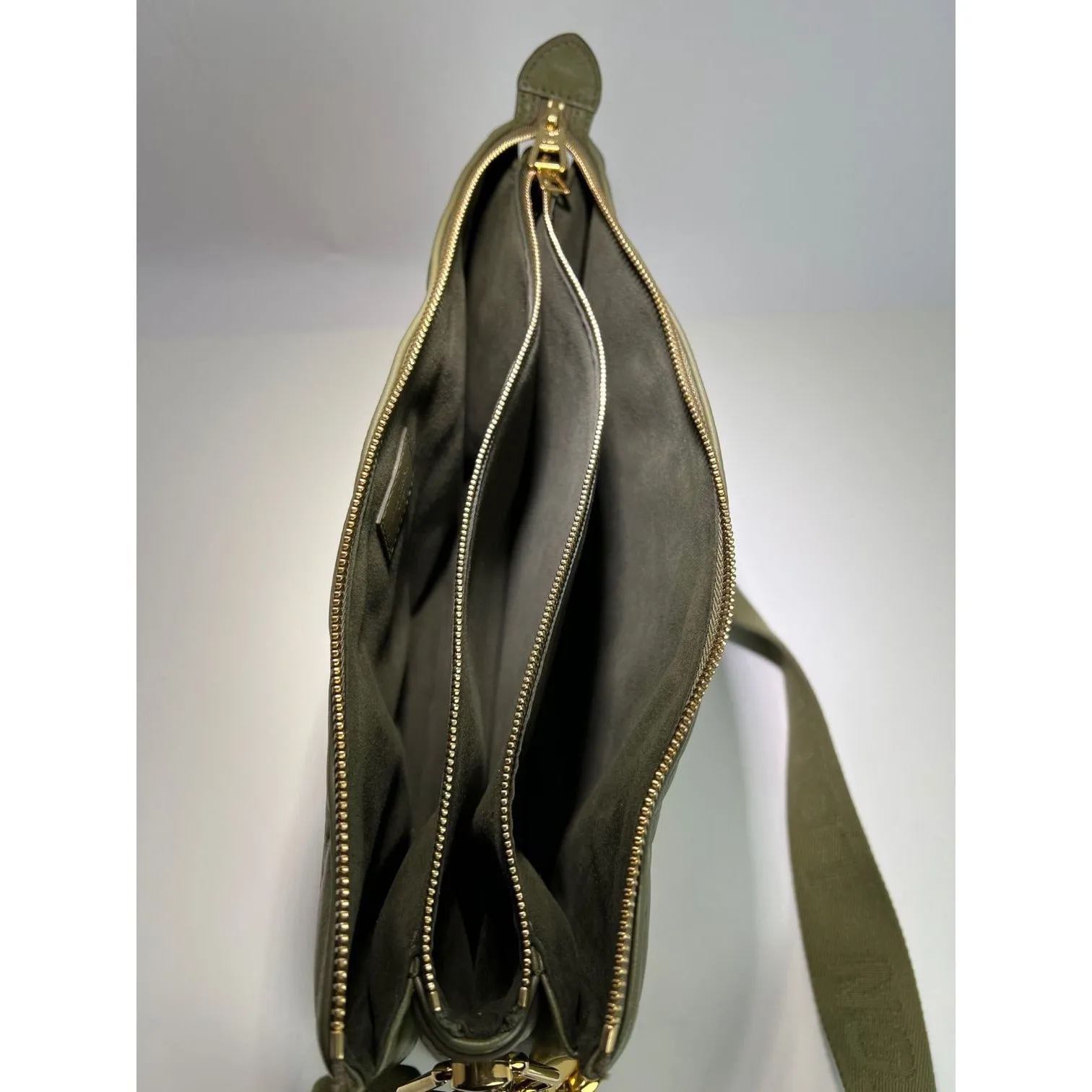 LOUIS VUITTON Coussin MM Khaki Shoulder Bag