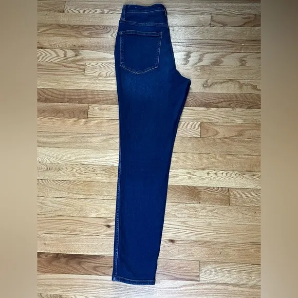 Madewell Curvy High-Rise Skinny Jeans Size 27
