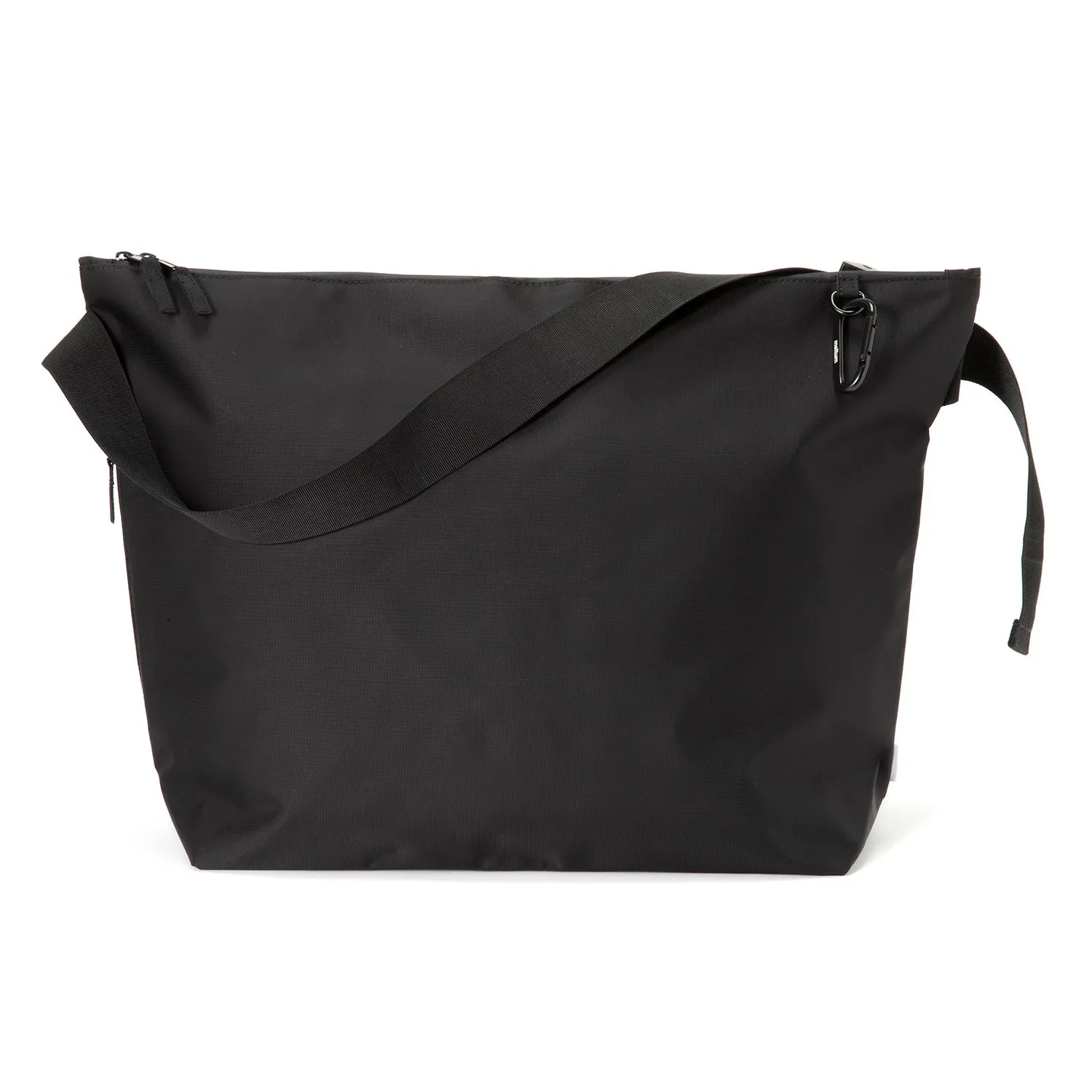 meltum | メルタム　NYLON MESSENGER BAG