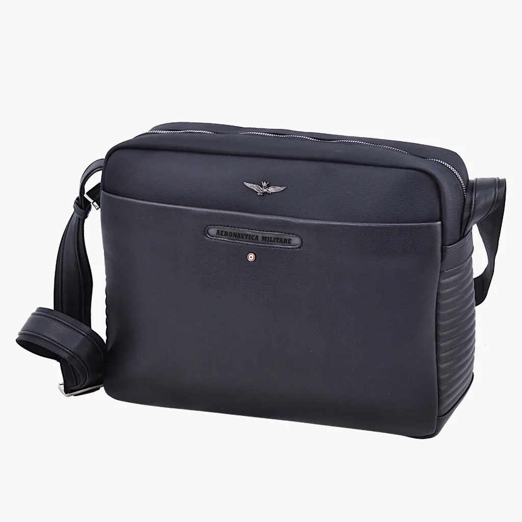 Messenger military aeronautics