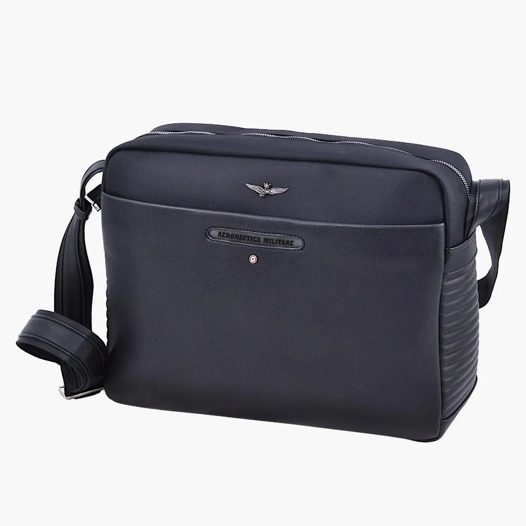 Messenger military aeronautics