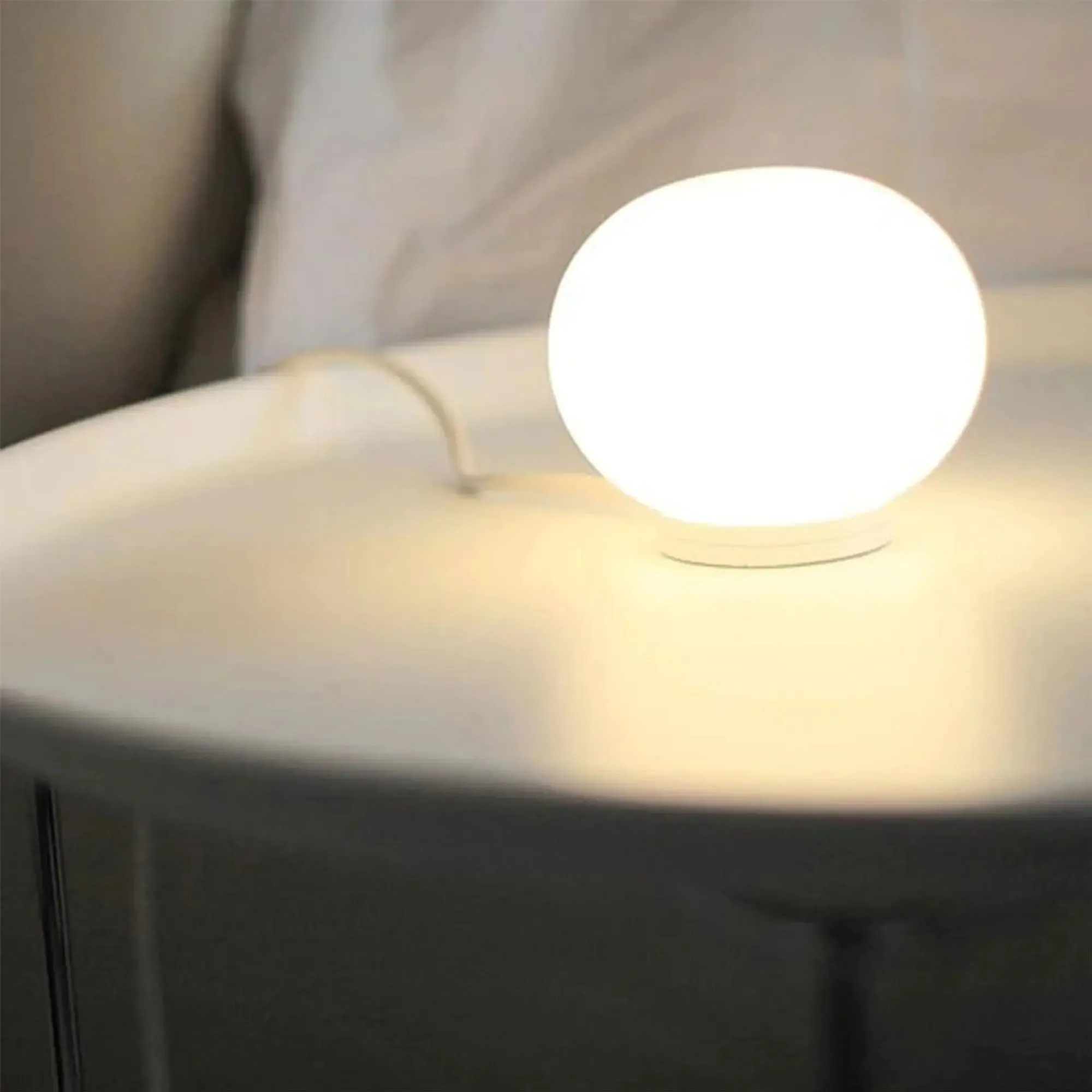 Mini Glo-Ball T Table - Lamp