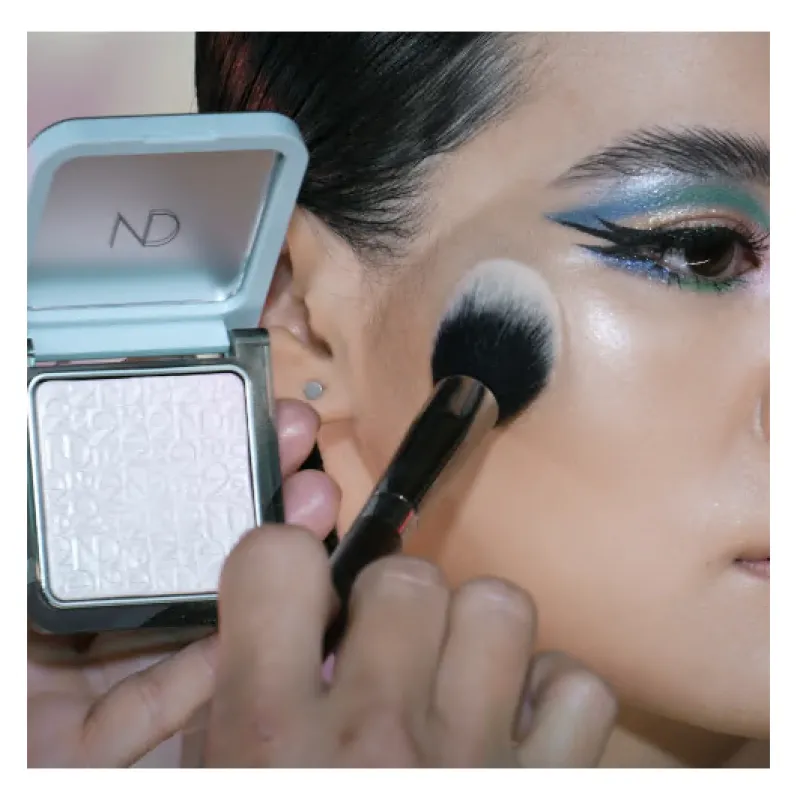 Natasha Denona Pastel Plexi Glow Highlighter