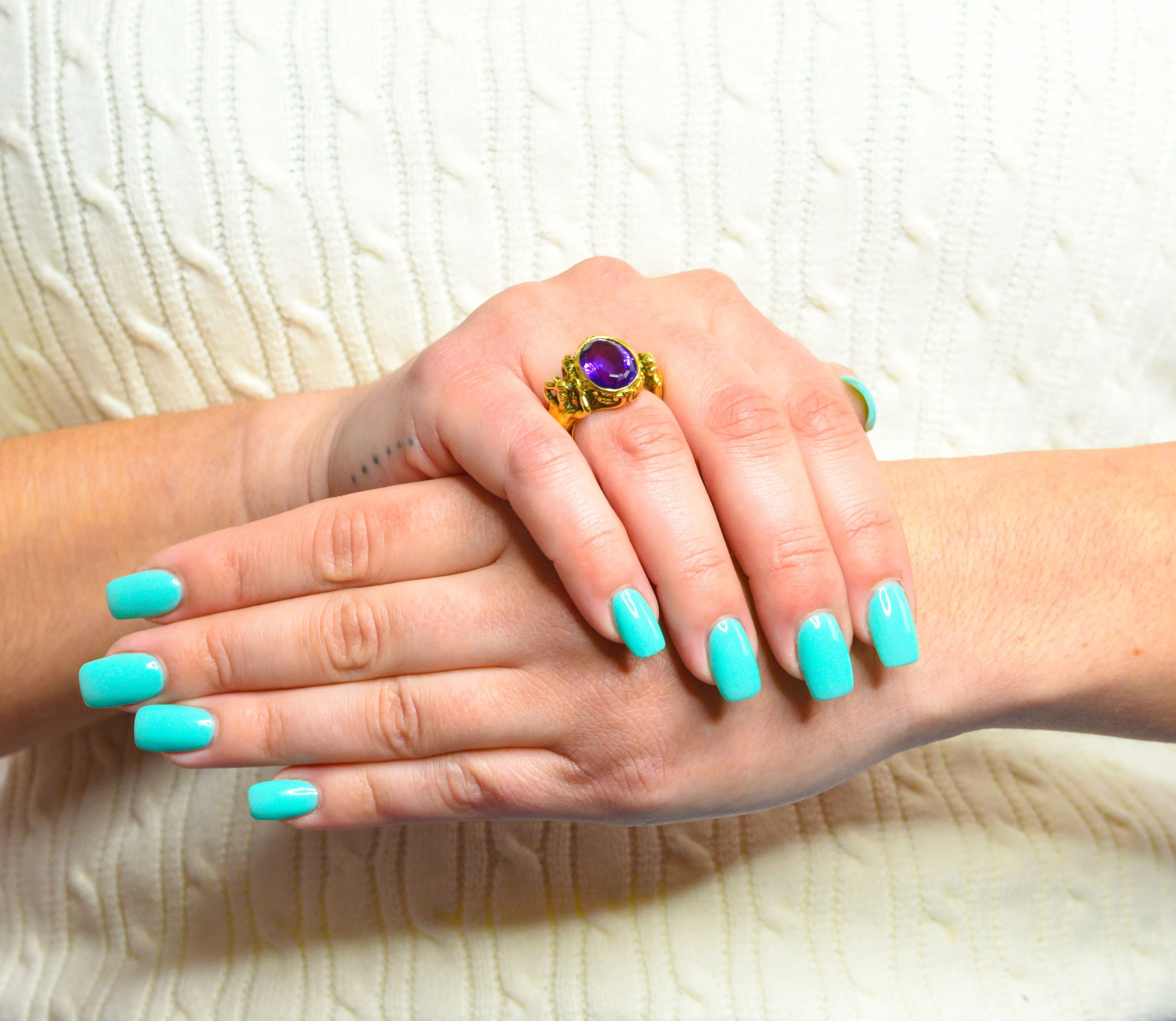 Neoclassical Amethyst 18 Karat Gold Hellenistic Hermes Demeter Signet Ring