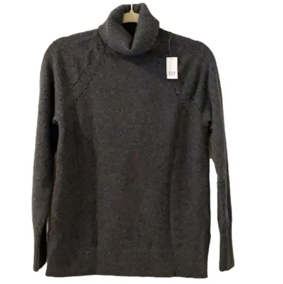 𝅺NEW. Gap turtleneck sweater. Size Xs.