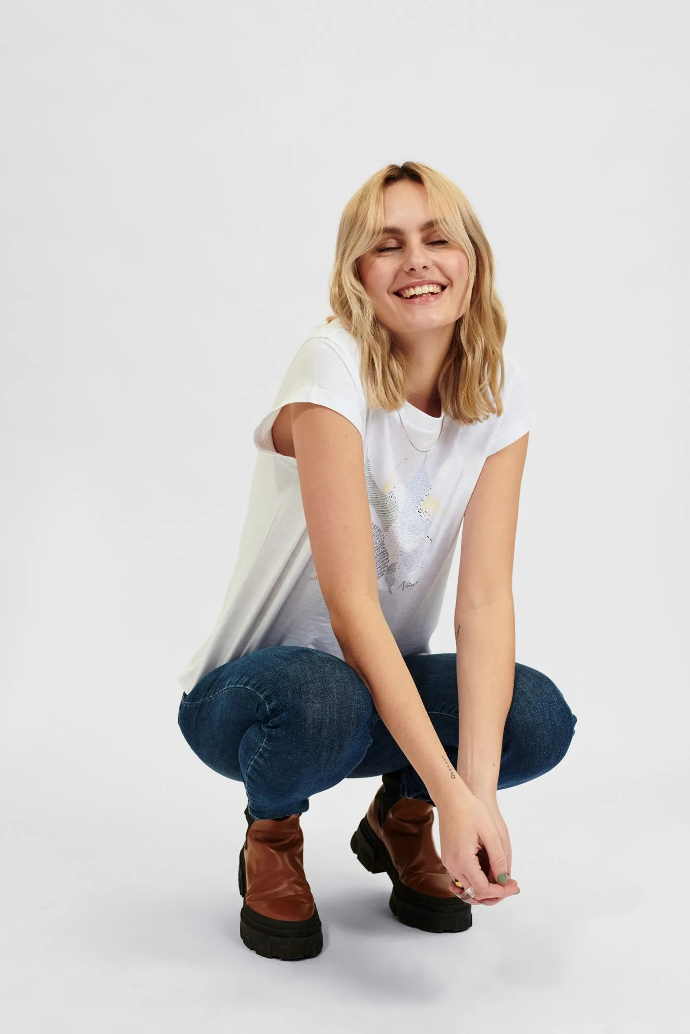 NUDAKOTA TEE - Bright White