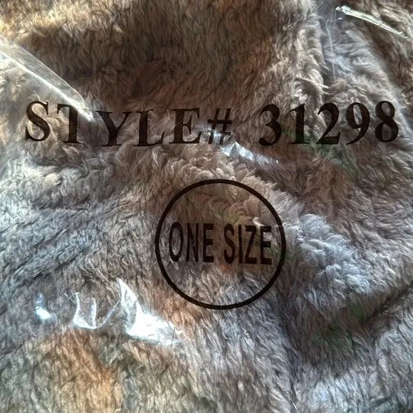 NWT Cozy Blue and Orange Tie Dye Oversized Plush Hoodie With Pockets One Size