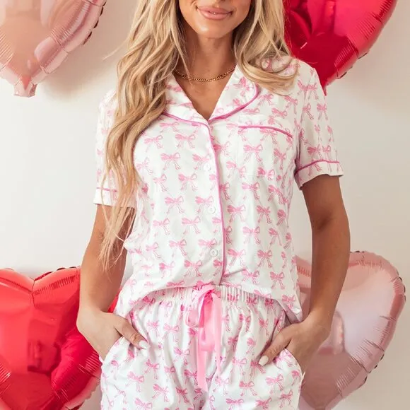 Pink Bowknot Printed Short Sleeve and Ruffled Shorts Pajama Set