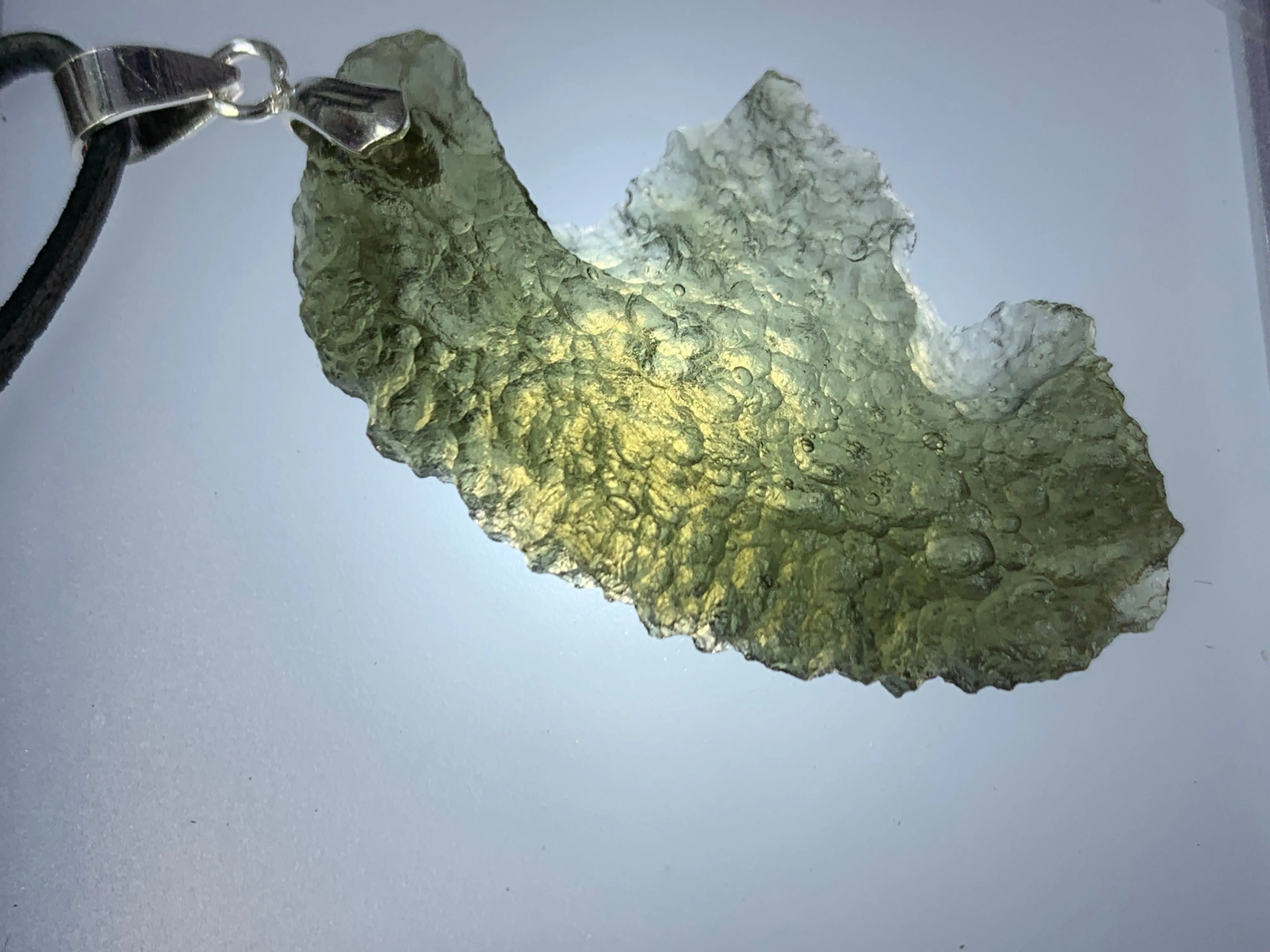 Raw Moldavite pendant 4.1g
