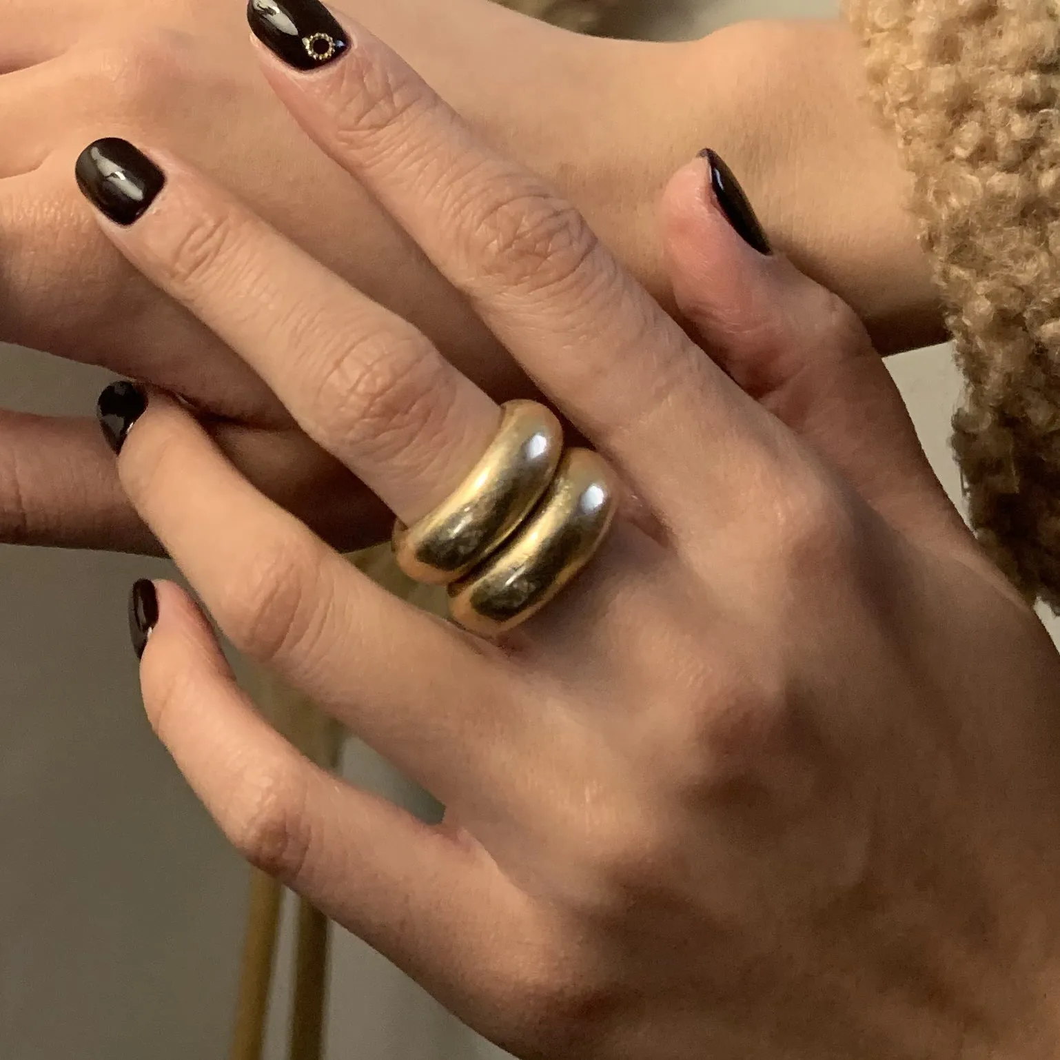 Simple Bold Gold Ring Band